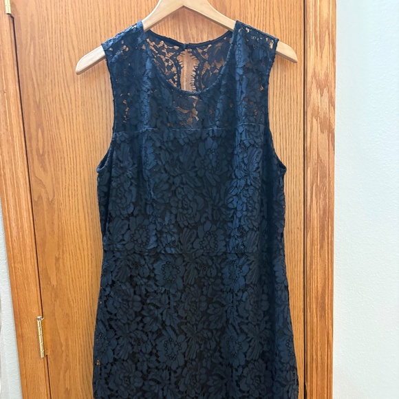 Banana Republic Fitted lace mini dress Navy/Black size 14 - Picture 2 of 6